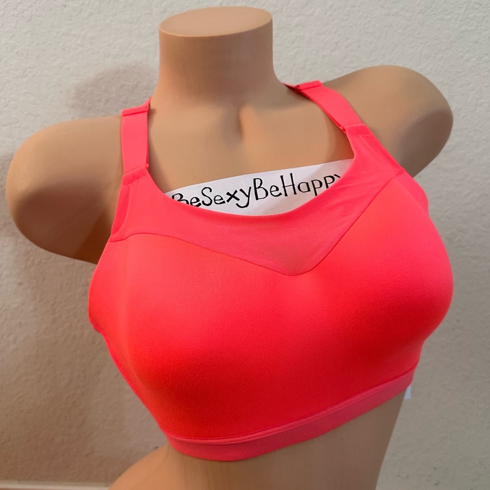 36d,38dd,ddd Victoria’s Secret sports bra